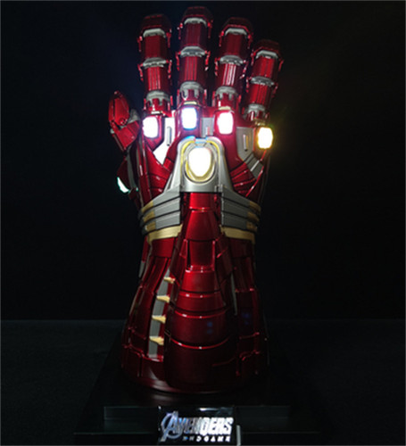 Avengers thanos cosplay 1 - thanos,