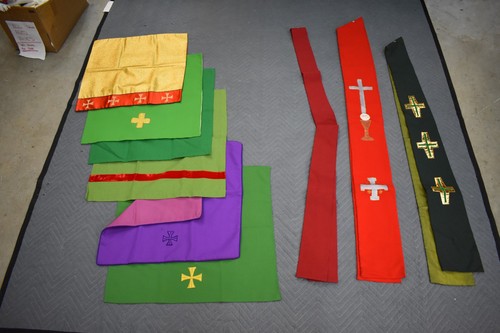 Group assorted chalice - of, 6