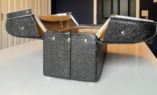 Schell leather bifold top - bifold,