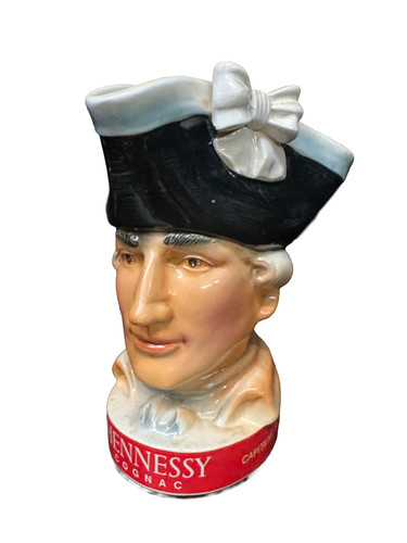 Vtg captaine richard hennessy - vtg,