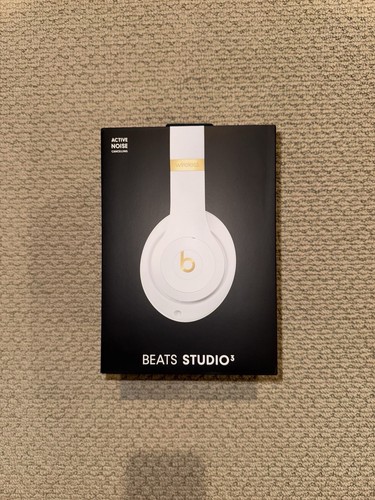 Beats dre studio3 - by, dr.