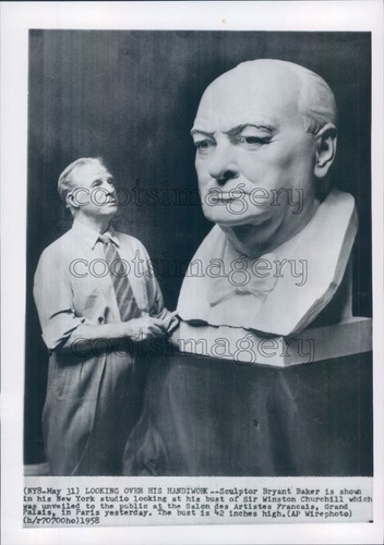 1958 press photo - 1958, sculptor