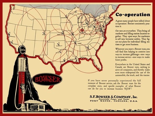 1925 bowser visible gas pump - bowser,