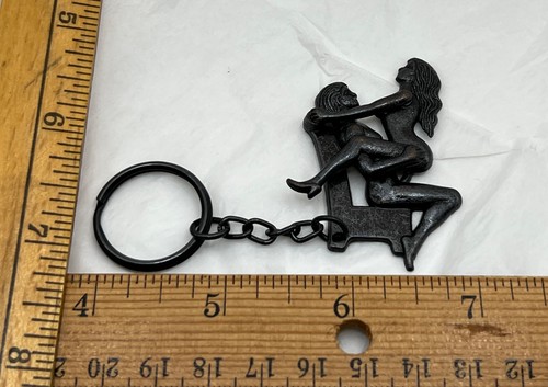 Vtg man woman movable sex - vtg,