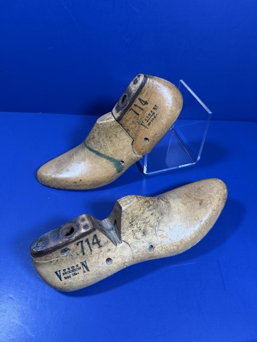 Pair vintage vulcan wooden - vintage,