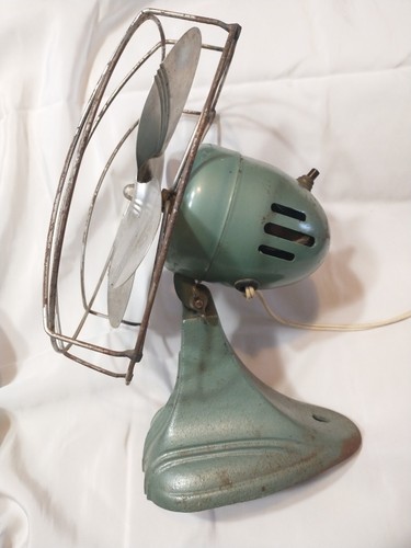 Antique 40s dominon - dominon,