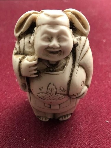 Hand carved netsuke oriental - carved,