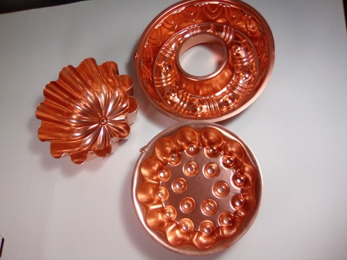 Copper colored aluminum jello - colored,