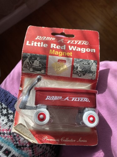 Radio flyer little red wagon - little,
