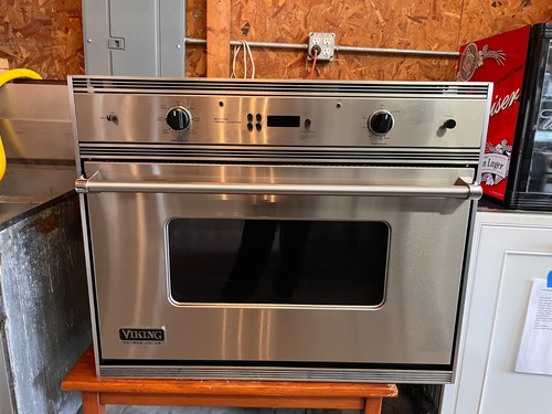 Used viking professional - used,