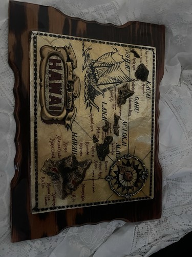 Hawaii island art - , clock