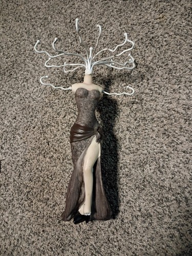 Elegant mannequin jewlery - elegant,