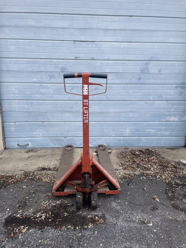 Lifter pallet jack - lifter,