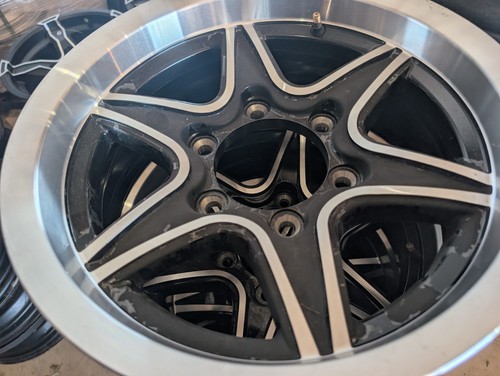 Blem 6 lug - x, on