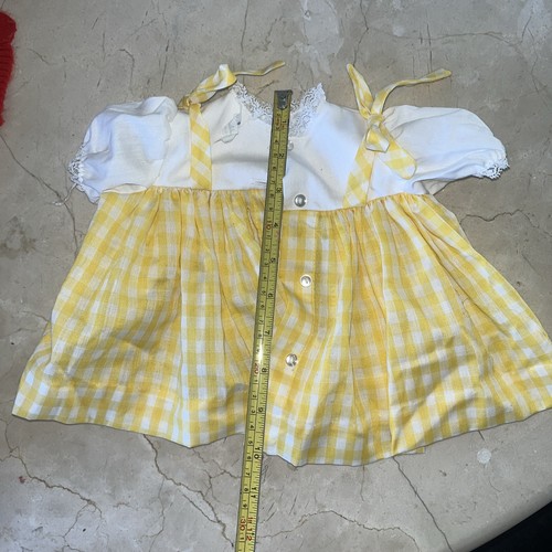 Madame alexander yellow - 3,