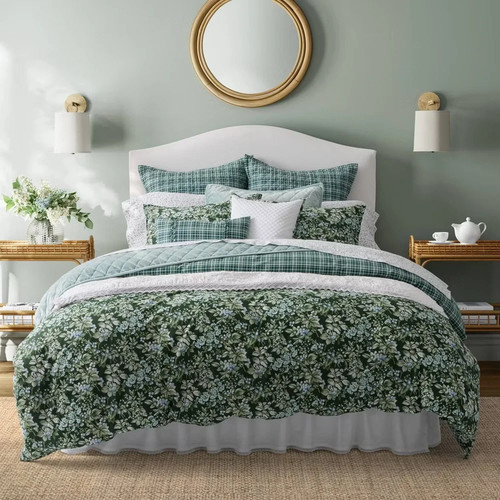 New laura ashley bramble - laura,