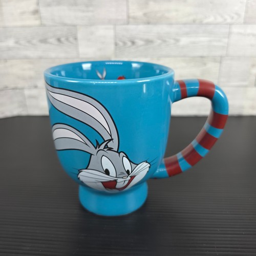 Six flags looney tunes - six,