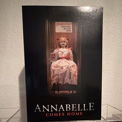 Neca annabelle comes home - neca,