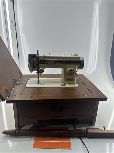 Vintage necchi alco model - -,