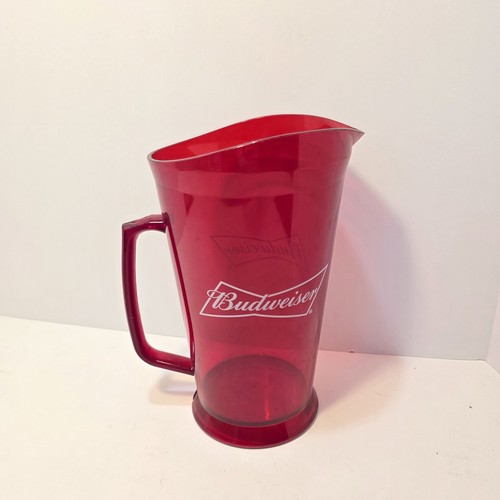 Budweiser red plastic beer - red,