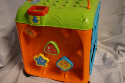 Vtech ultimate alphabet - vtech,