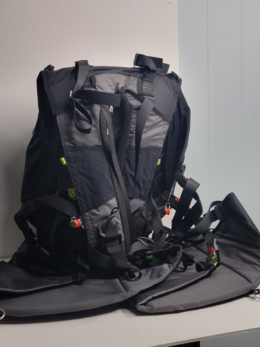 Split legs paramotor - paramotor, harness