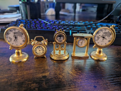 Vtg miniature clock - clock, bulova
