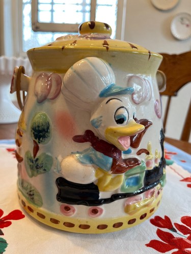 Vintage donald duck chip and - vintage, duck,