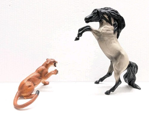 Breyer classic 2001 rearing - breyer,
