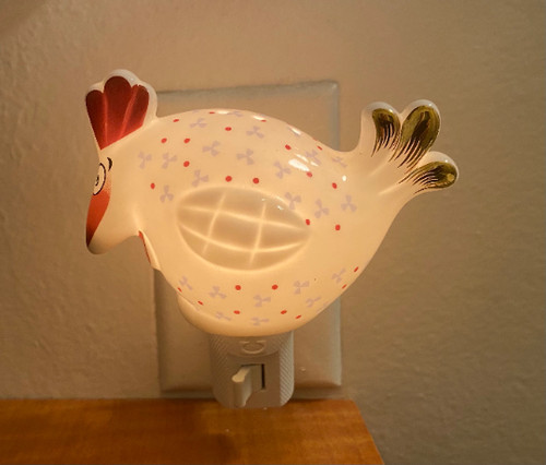 Beautiful cute chicken - , wall