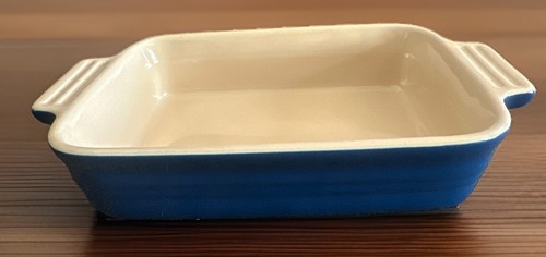 New creuset small blue - le,