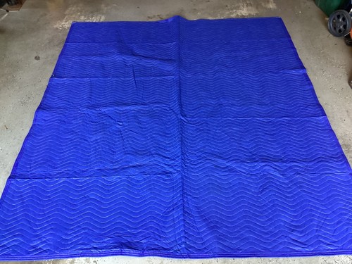 Lot moving blankets x - of,