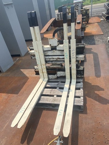 Forklift tine brick forks - 4-tine,