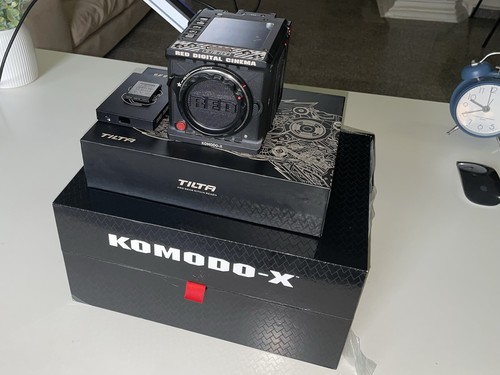 Red komodo s35 - red, cinema