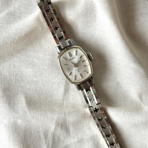Seiko vintage ladies watch - vintage,