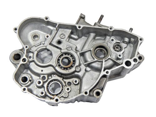 Right engine motor crank case - engine,