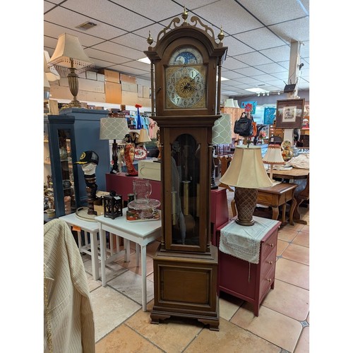 Secondhand sandies ridgeway - secondhand,