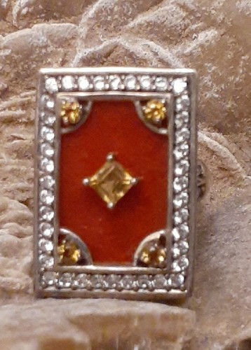 Designer fine red - designer, jade