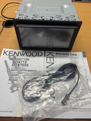 Kenwood dvd player - cd, gps