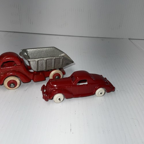Early pair cast iron - pair,