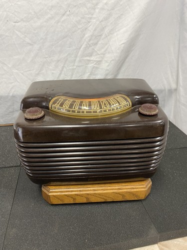 1946 vintage philco hippo - -,