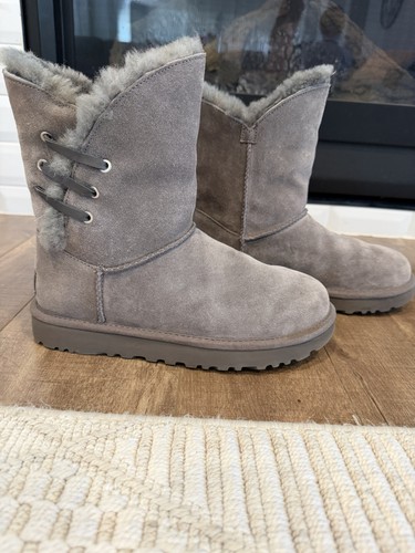 Grey ugg boots - ugg,