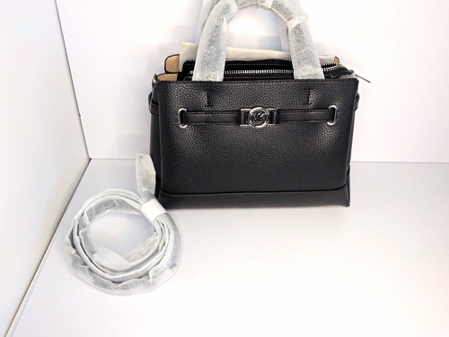 Michael kors black medium - black,