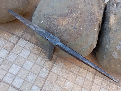 Antique stump stake - 31,5",