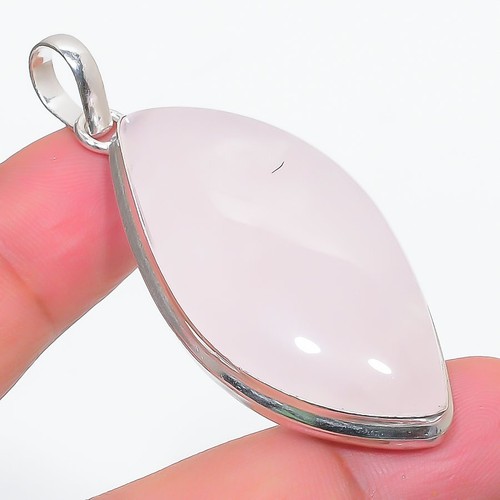 Rose quartz gemstone pendant - quartz,