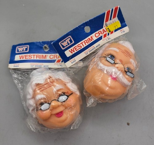 Grandma grandpa apple head - &,