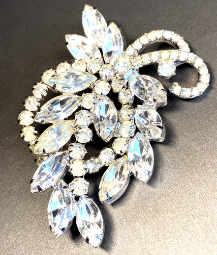 Vintage brooch crystal - vintage,