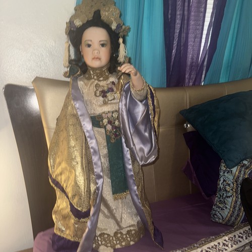 Rare artist doll - rare.,
