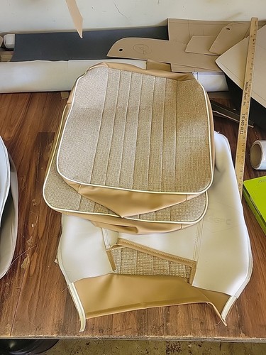 1968 bus front seat - front,
