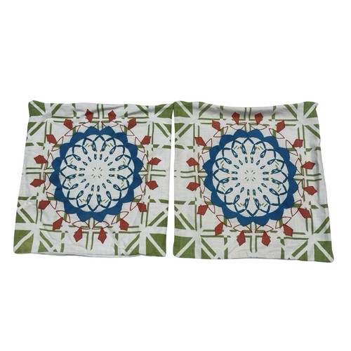 Crate barrel throw pillow - &,